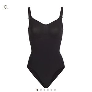 Skims Sculpting Bodysuit with Snaps Size L/XL New